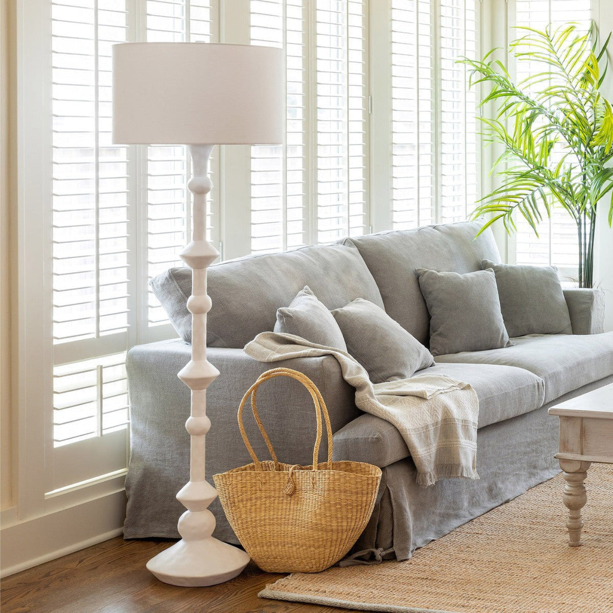 Park Hill Collection Coastal Cottage Douglas Floor Lamp -  ELF26018