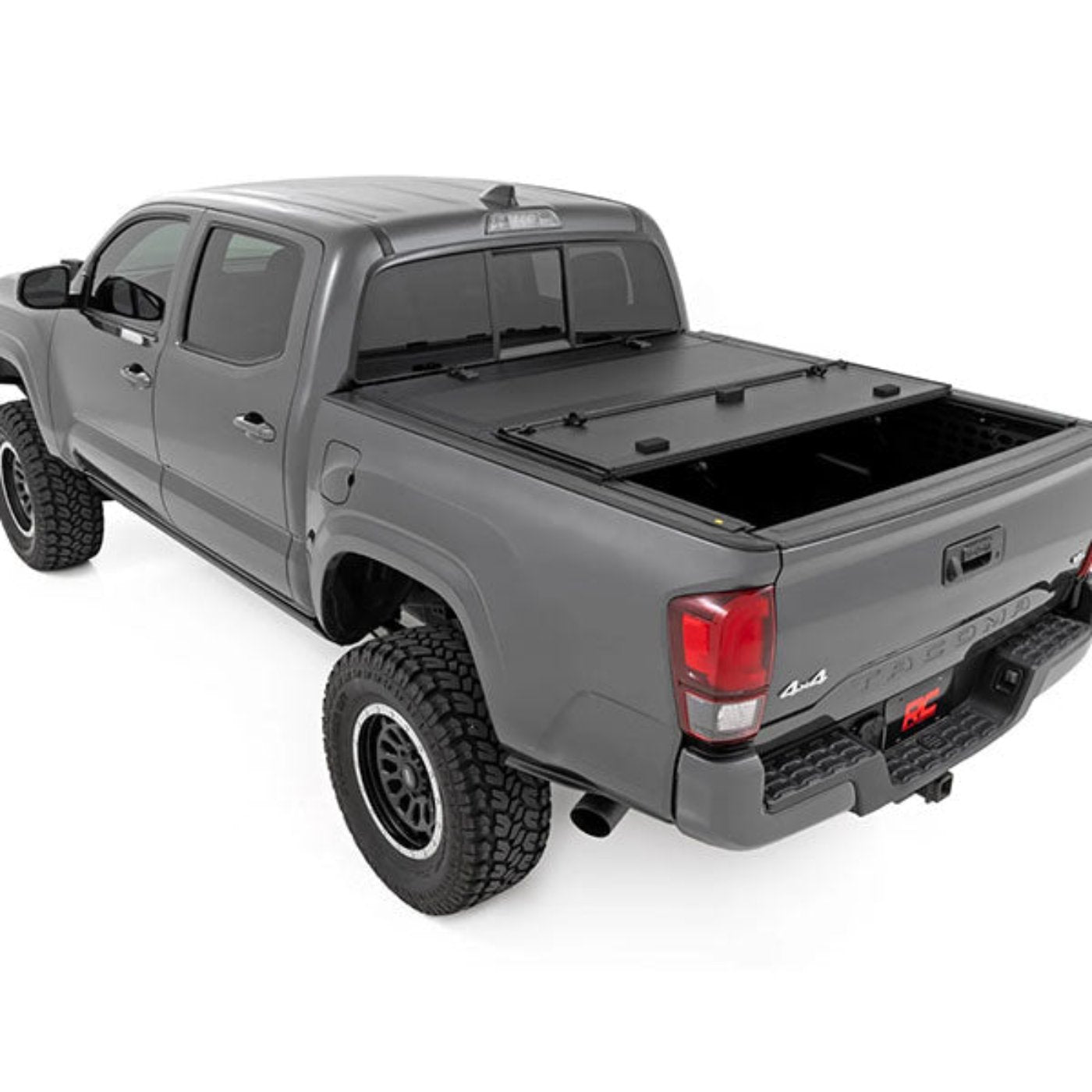 ROUGH COUNTRY HARD TRI-FOLD FLIP UP BED COVER | 2015-2005 TOYOTA TACOMA - 49415500