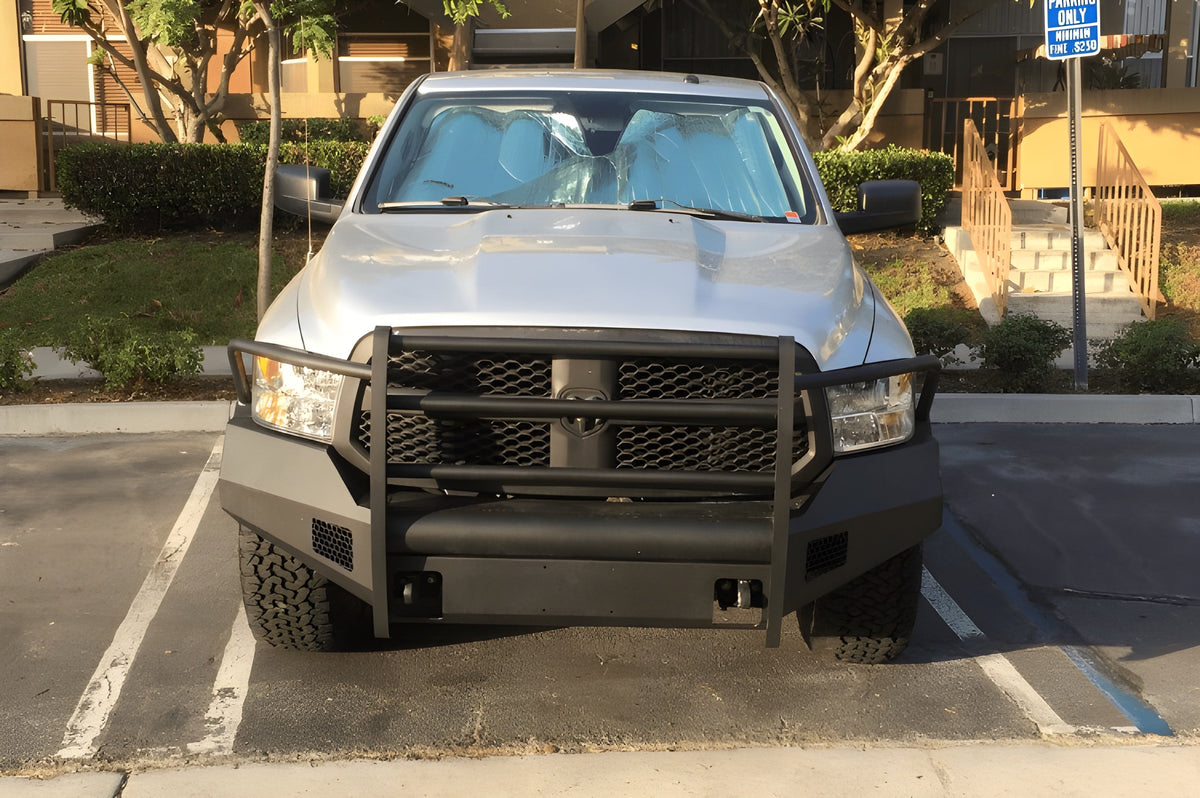 Fab Fours Dodge Ram 1500 2013-2018 Black Steel Elite Front Bumper Full Guard with Tow Hooks - DR13-R2960-1